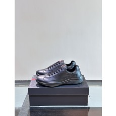 프라다 Prada 스니커즈