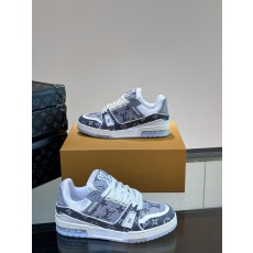 루이비통 Louis Vuitton 스니커즈