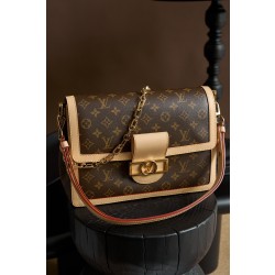 루이비통 Louis Vuitton  도핀 소프트 Dauphine Soft GM M47149