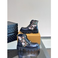 루이비통 LV Checker 부츠