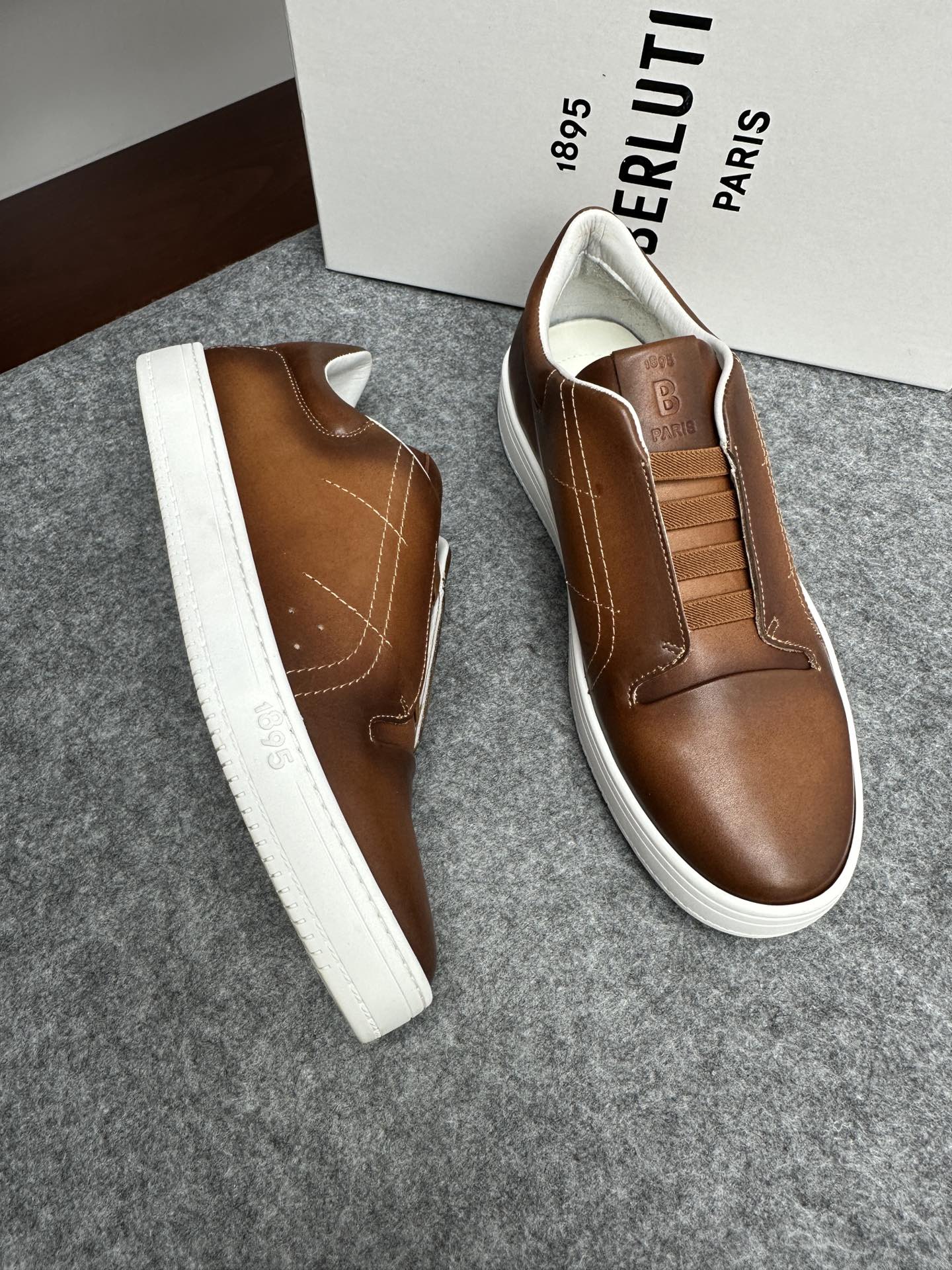 벨루티 Berluti 스니커즈