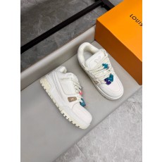 루이비통 LV TRAINER 스니커즈
