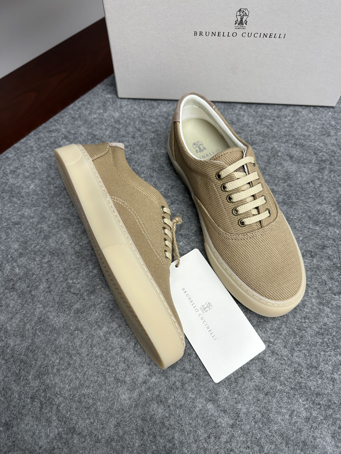 브루넬로 쿠치넬리 Brunello Cucinelli 스니커즈