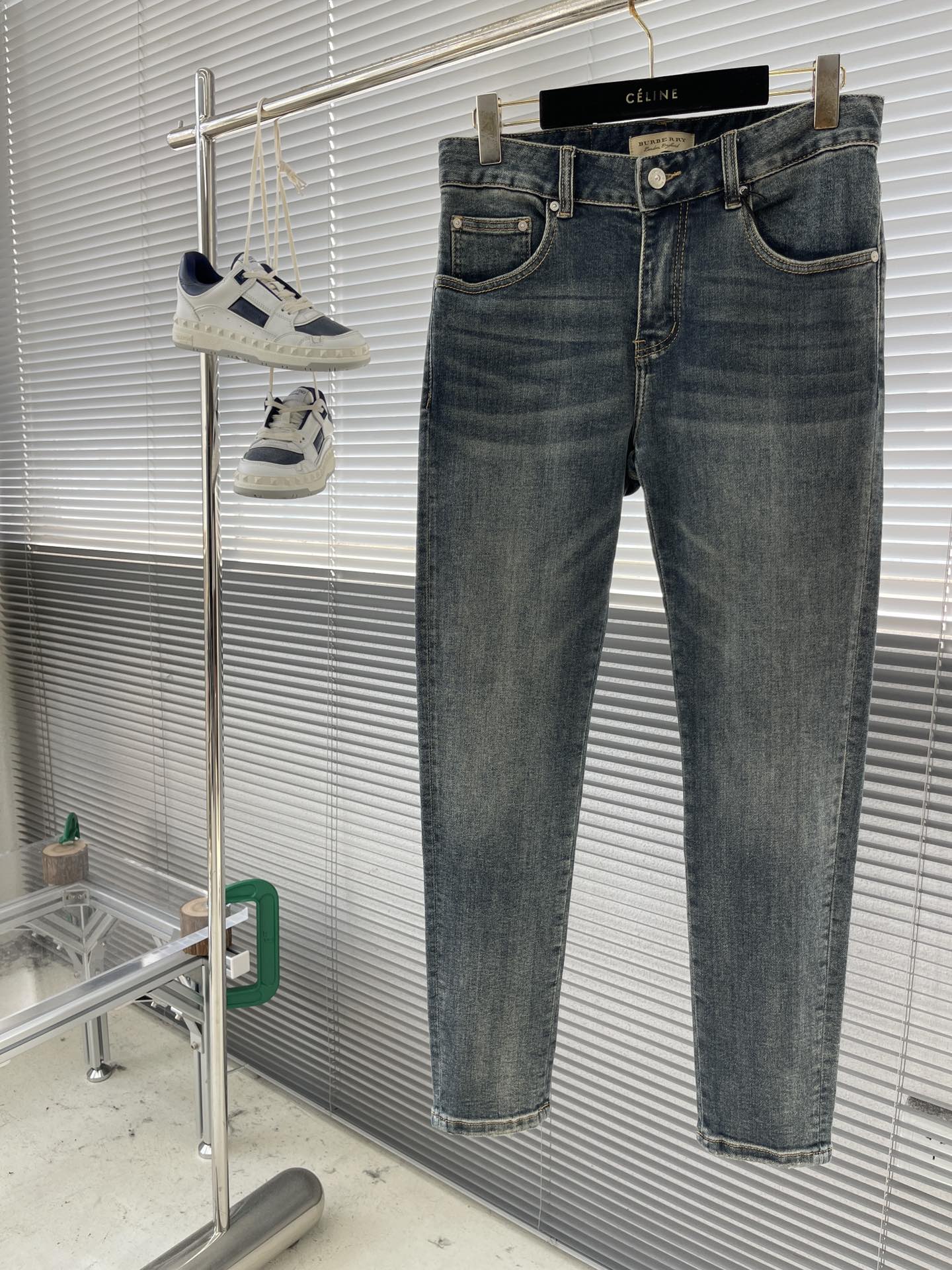버버리 Burberry 청바지