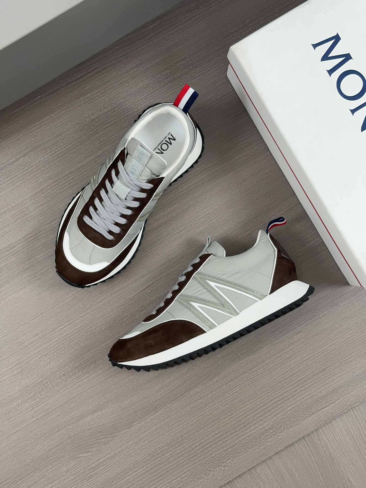 몽클레어 Moncler 스니커즈