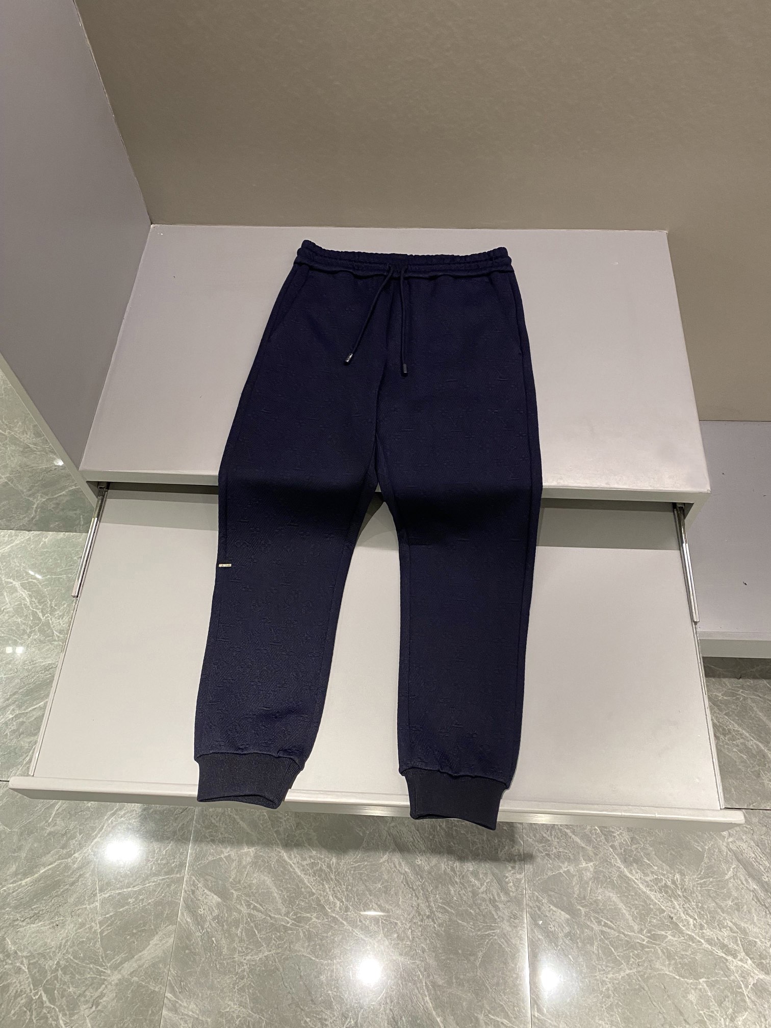 루이비통 Louis Vuitton 바지