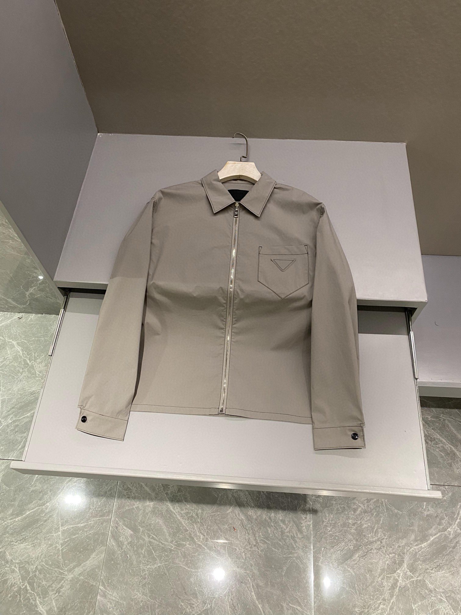 프라다 Prada 긴팔 셔츠