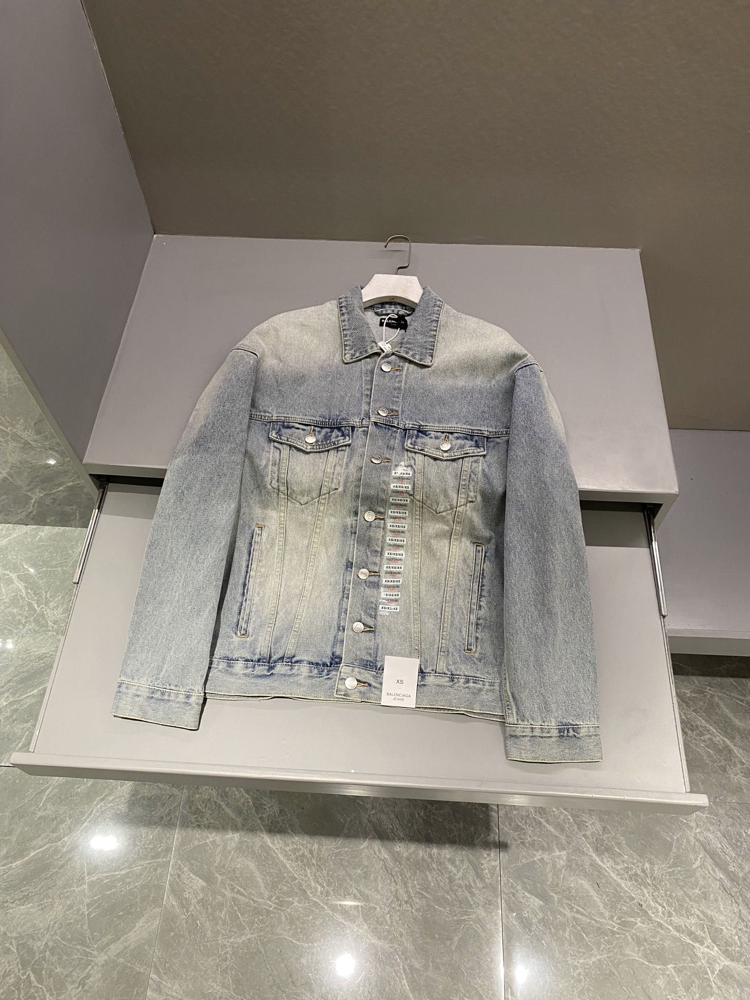 발렌시아가 Balenciaga 데님 재킷