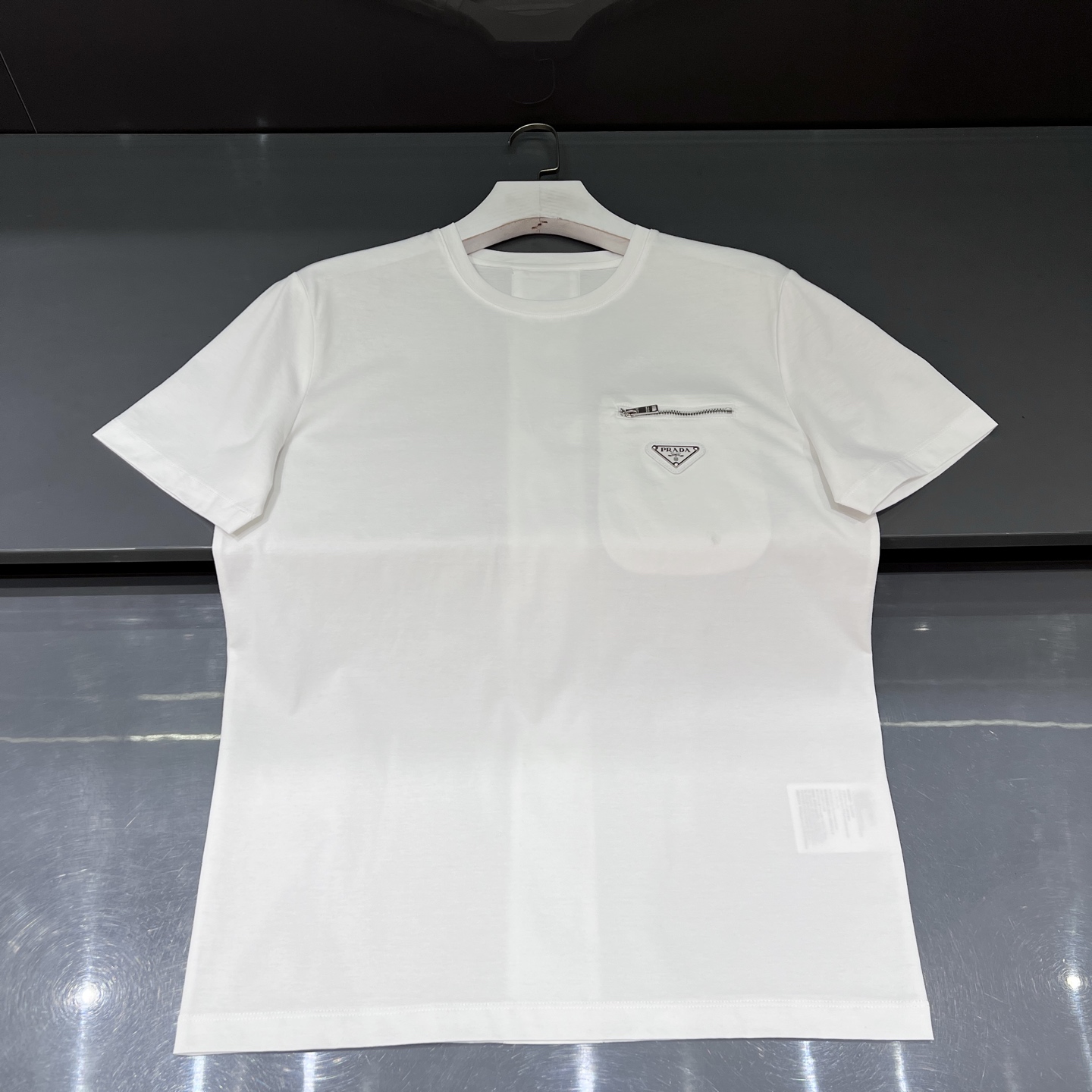 프라다 Prada 반팔 티셔츠