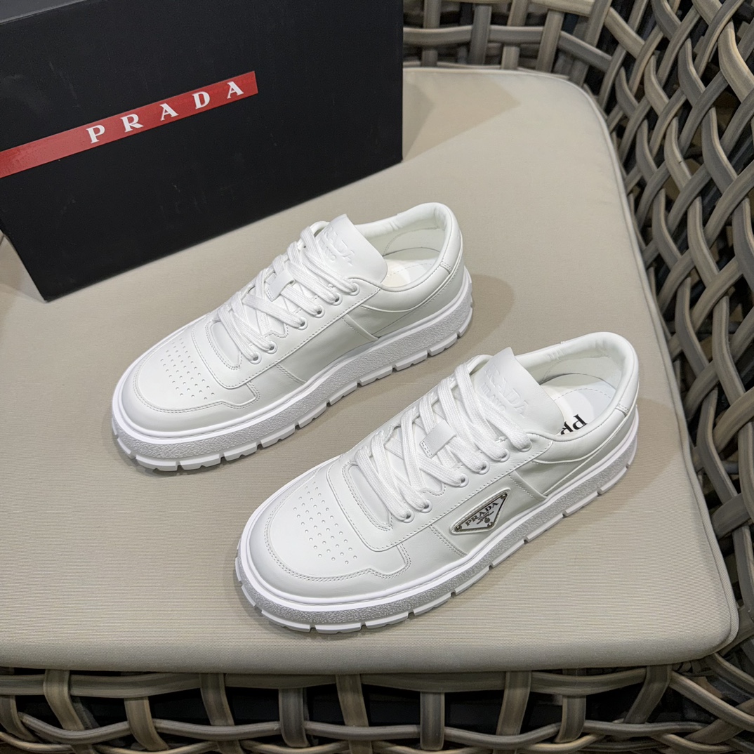 프라다 Prada 스니커즈