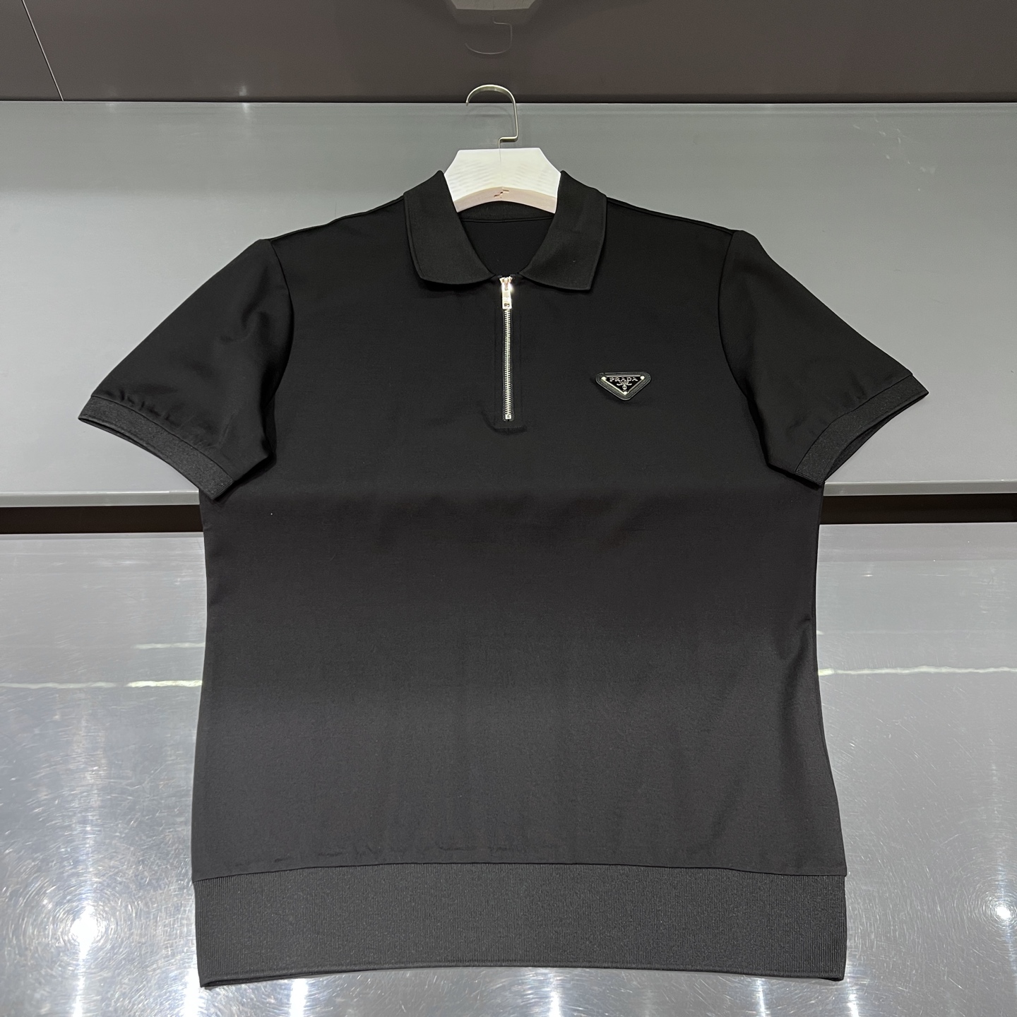 프라다 Prada 반팔 티셔츠