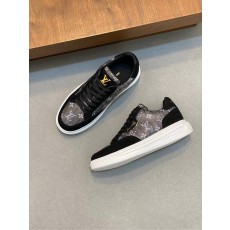 루이비통 Louis Vuitton 스니커즈