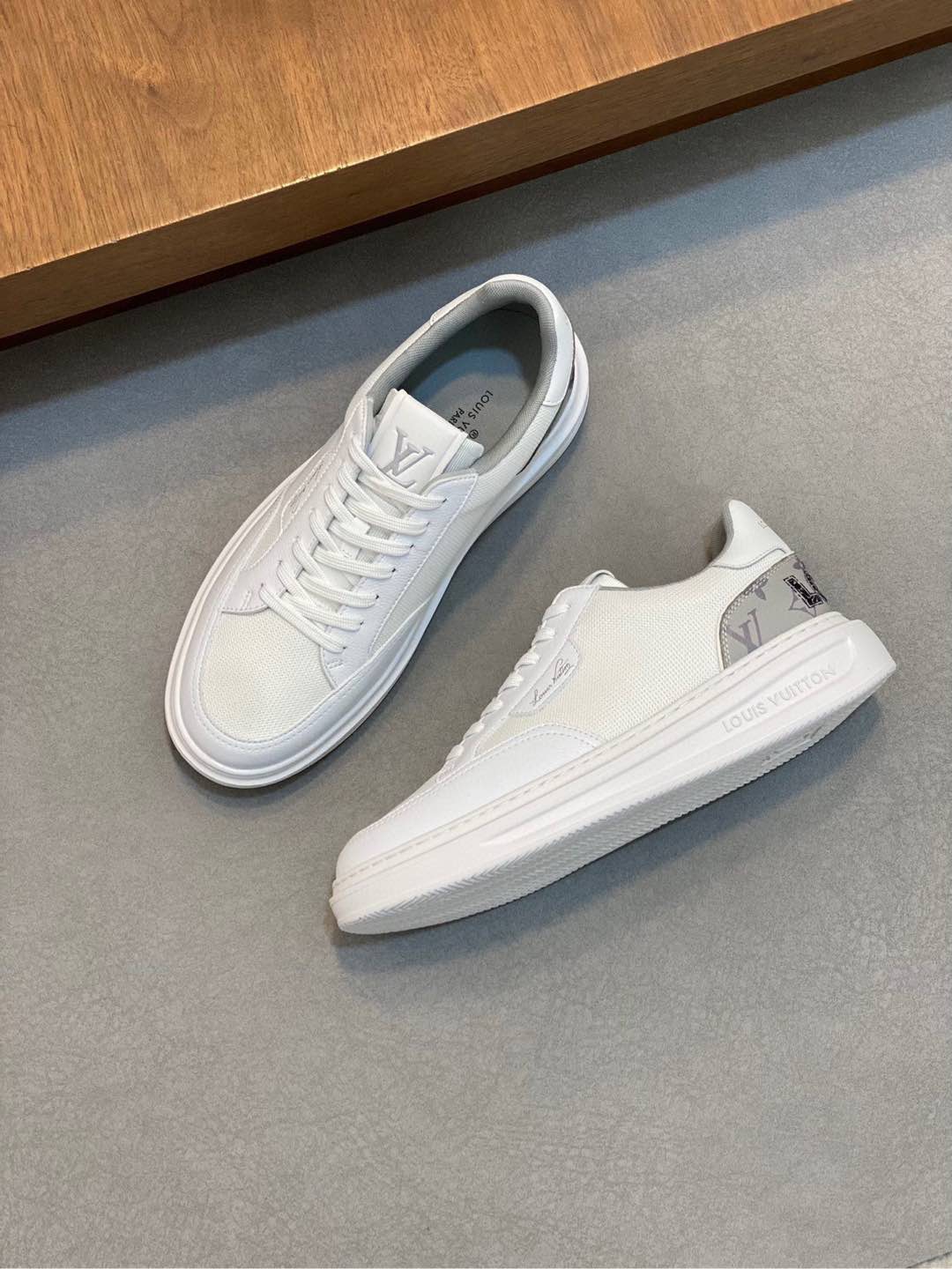 루이비통 Louis Vuitton 스니커즈