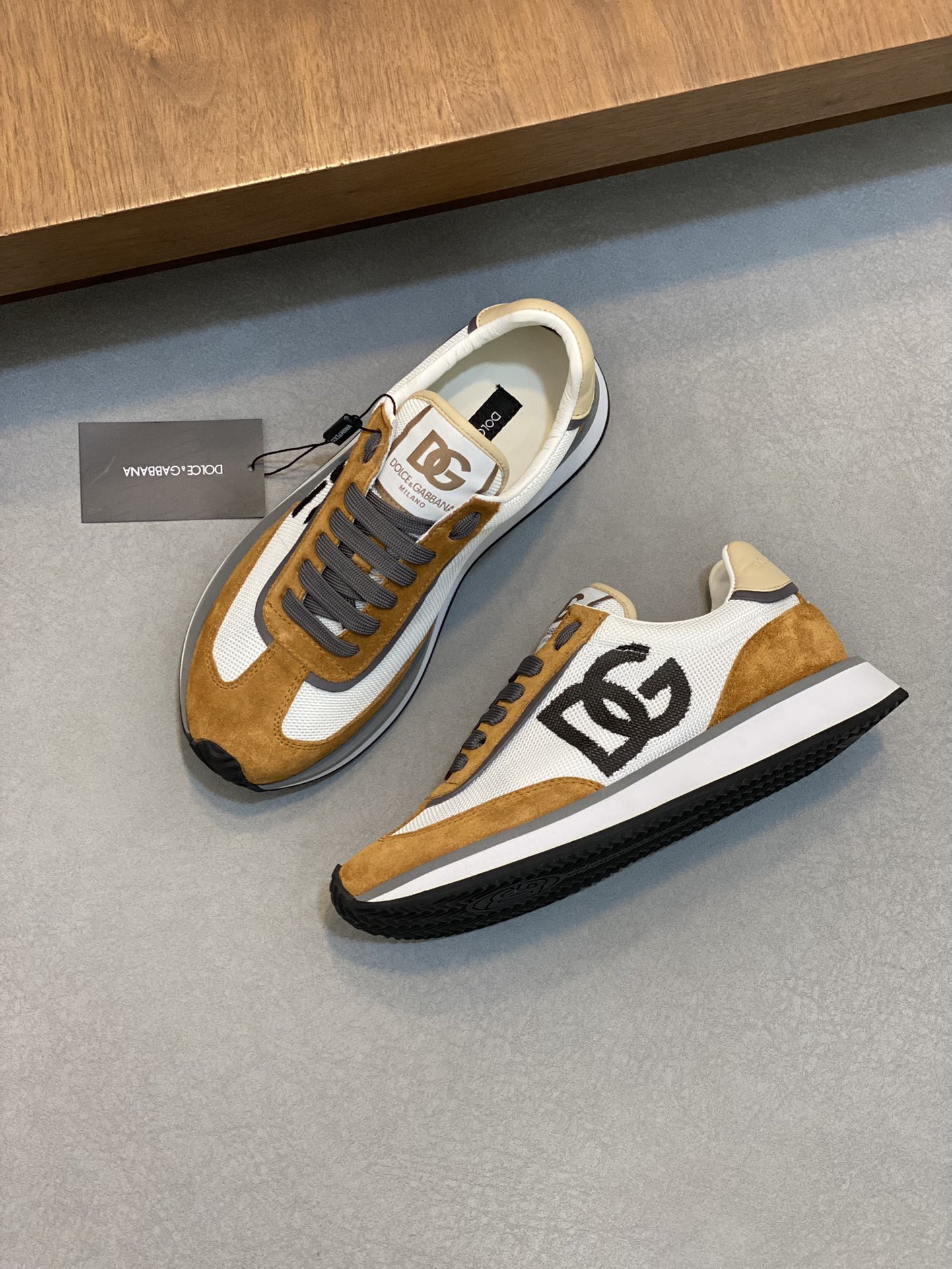 돌체앤가바나 Dolce&Gabbana 스니커즈
