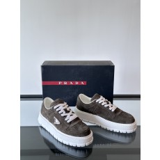 프라다 Prada 스니커즈