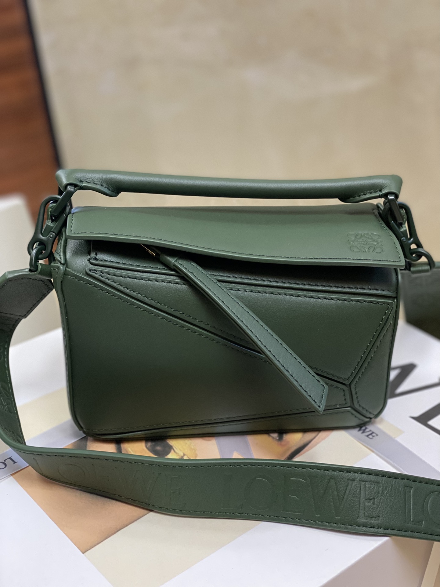 로에베 Loewe 9001 Mini Puzzle Bag 17.5cm