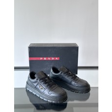프라다 Prada 스니커즈