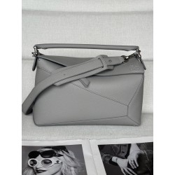 로에베 Loewe 3002b Puzzle Bag 29cm