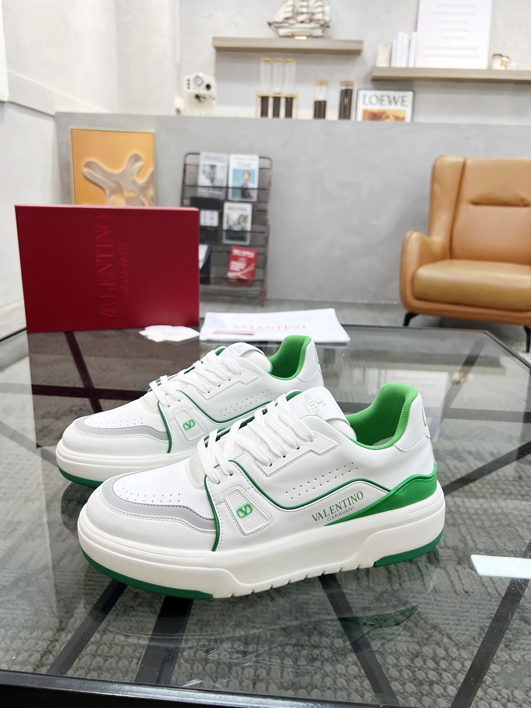 발렌티노 Valentino 스니커즈