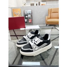 발렌티노 Valentino 스니커즈