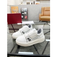 발렌티노 Valentino 스니커즈