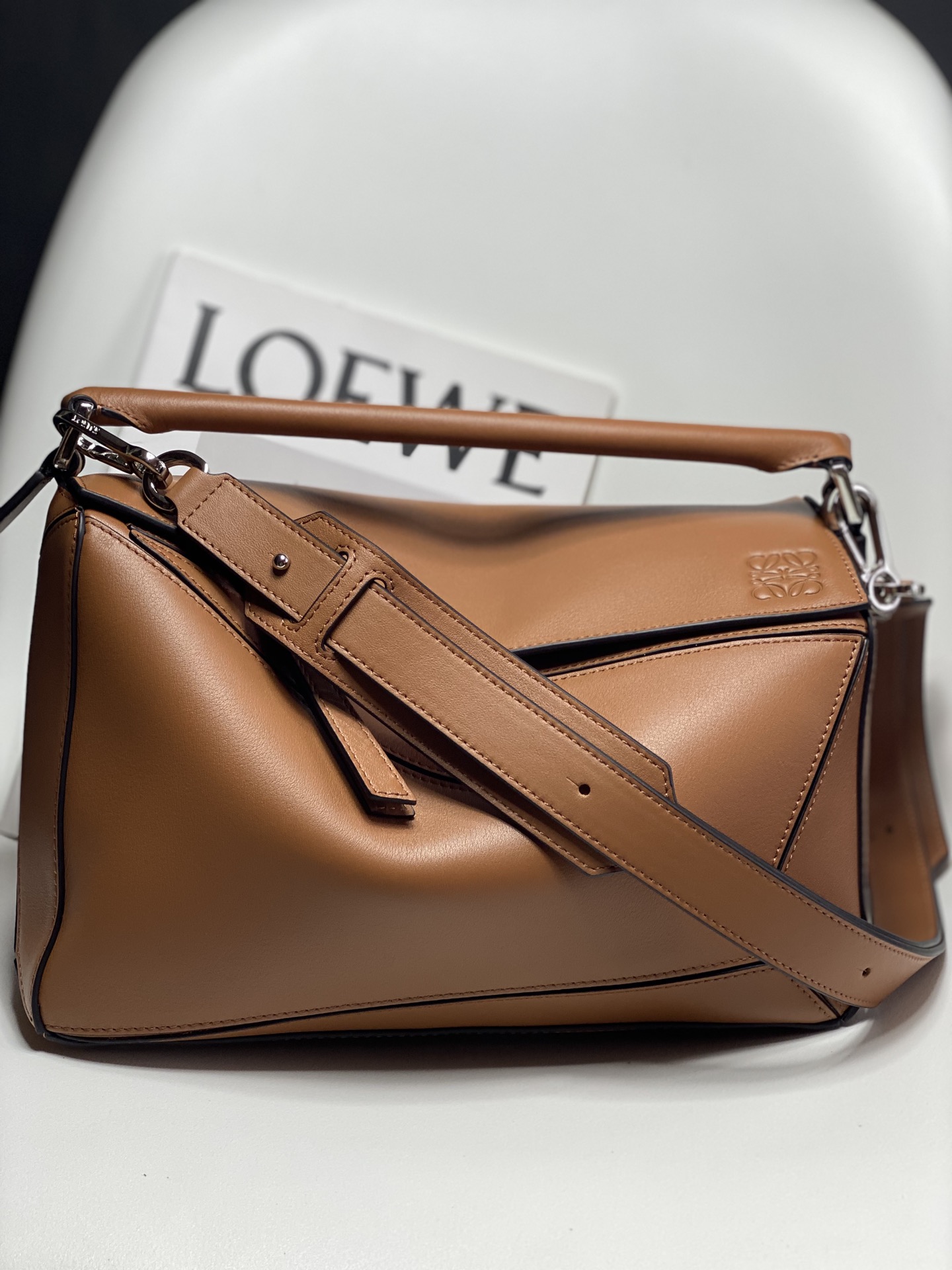 로에베 Loewe 3002 Puzzle Bag 29cm