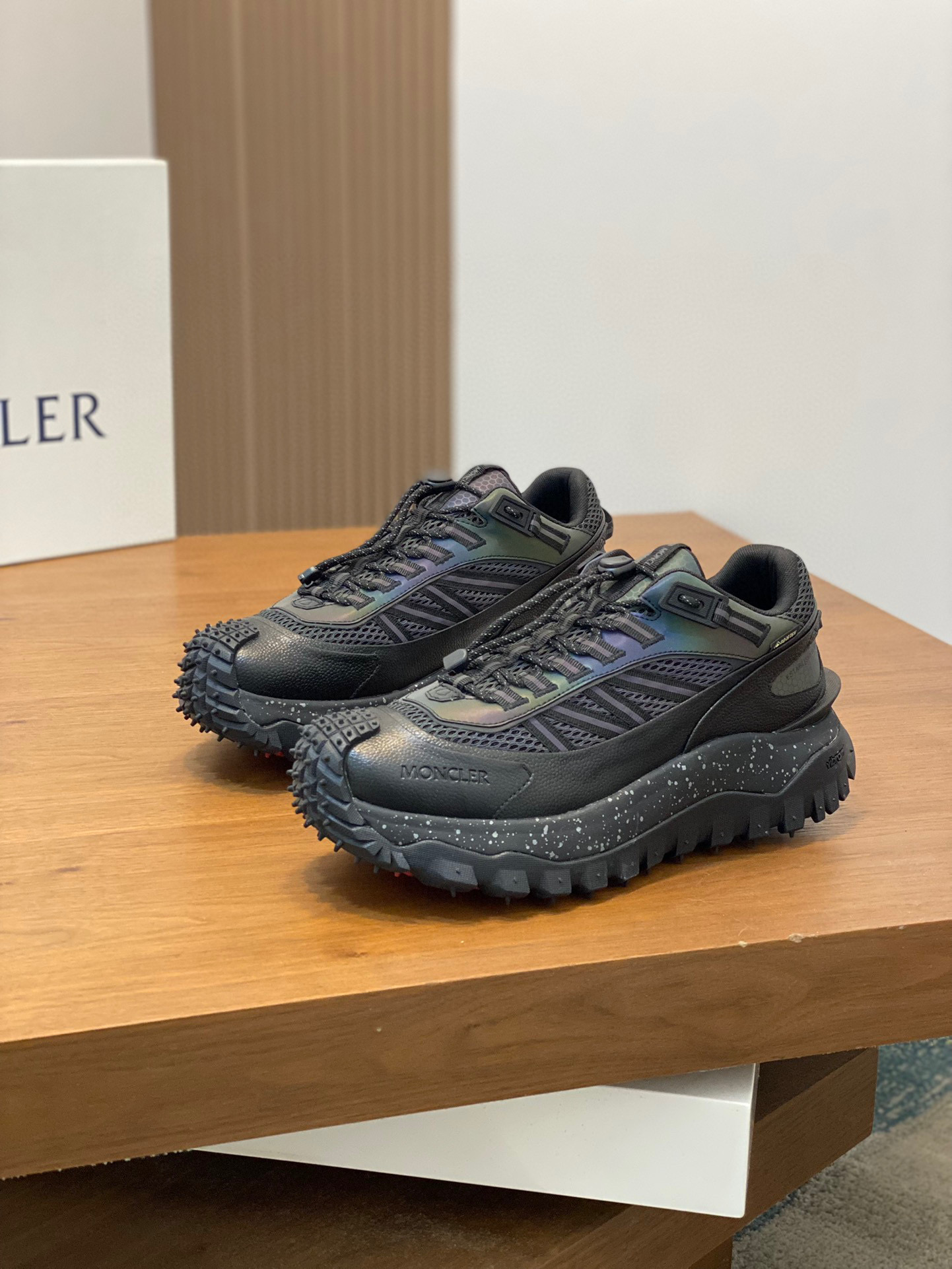 몽클레어 Moncler 스니커즈