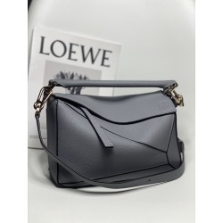 로에베 Loewe 3001 Puzzle Bag 24cm