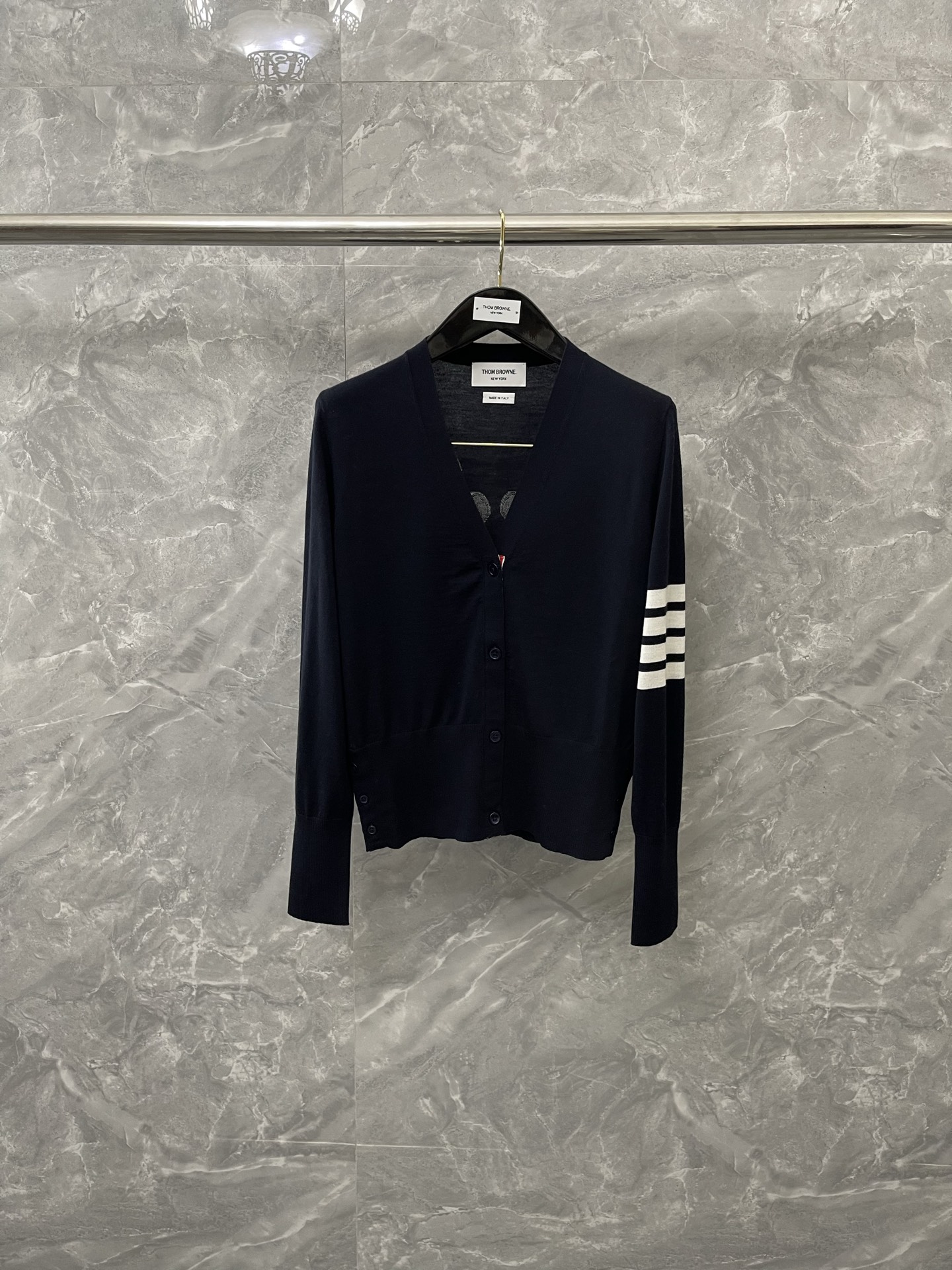 톰브라운 Thom Browne 가디건