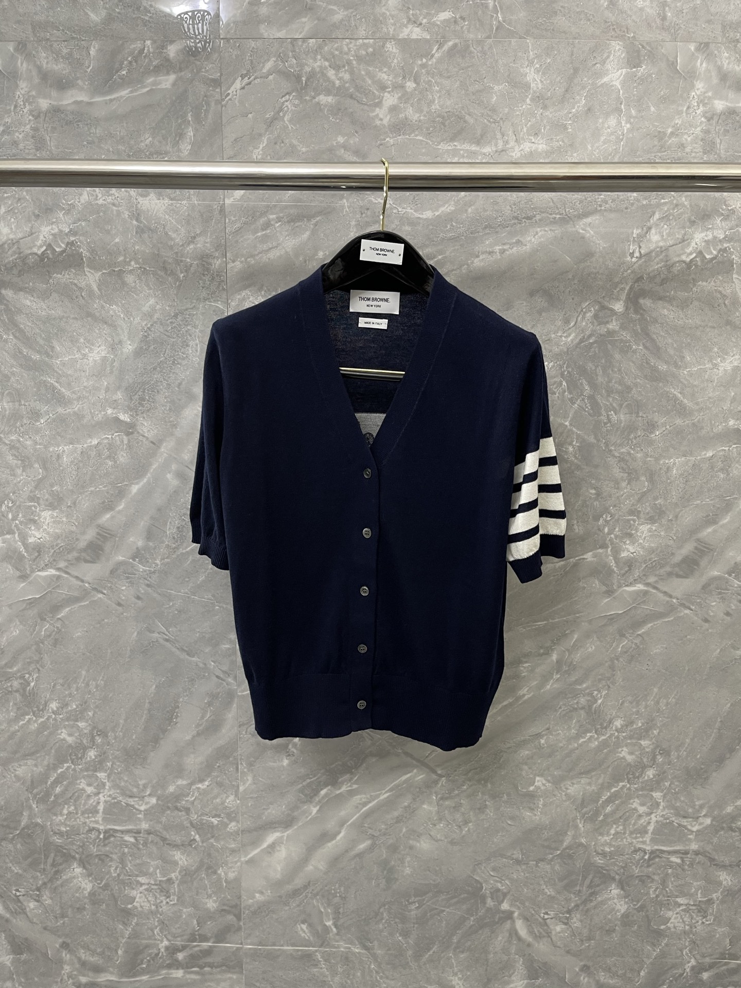 톰브라운 Thom Browne 가디건