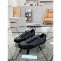 프라다 Prada 스니커즈