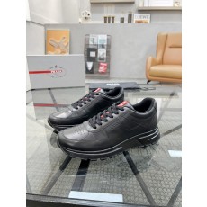프라다 Prada 스니커즈