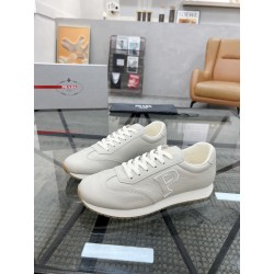 프라다 Prada 스니커즈