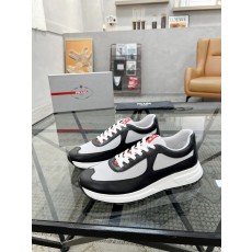 프라다 Prada 스니커즈