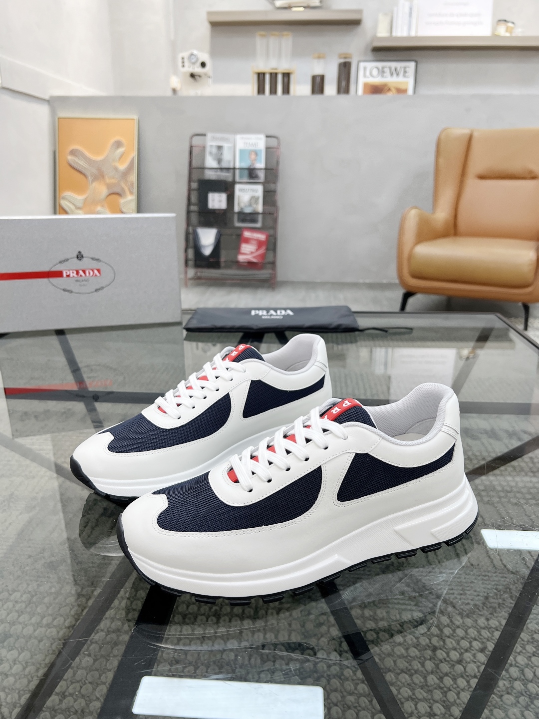 프라다 Prada 스니커즈