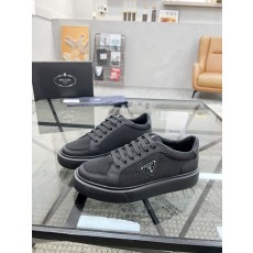 프라다 Prada 스니커즈