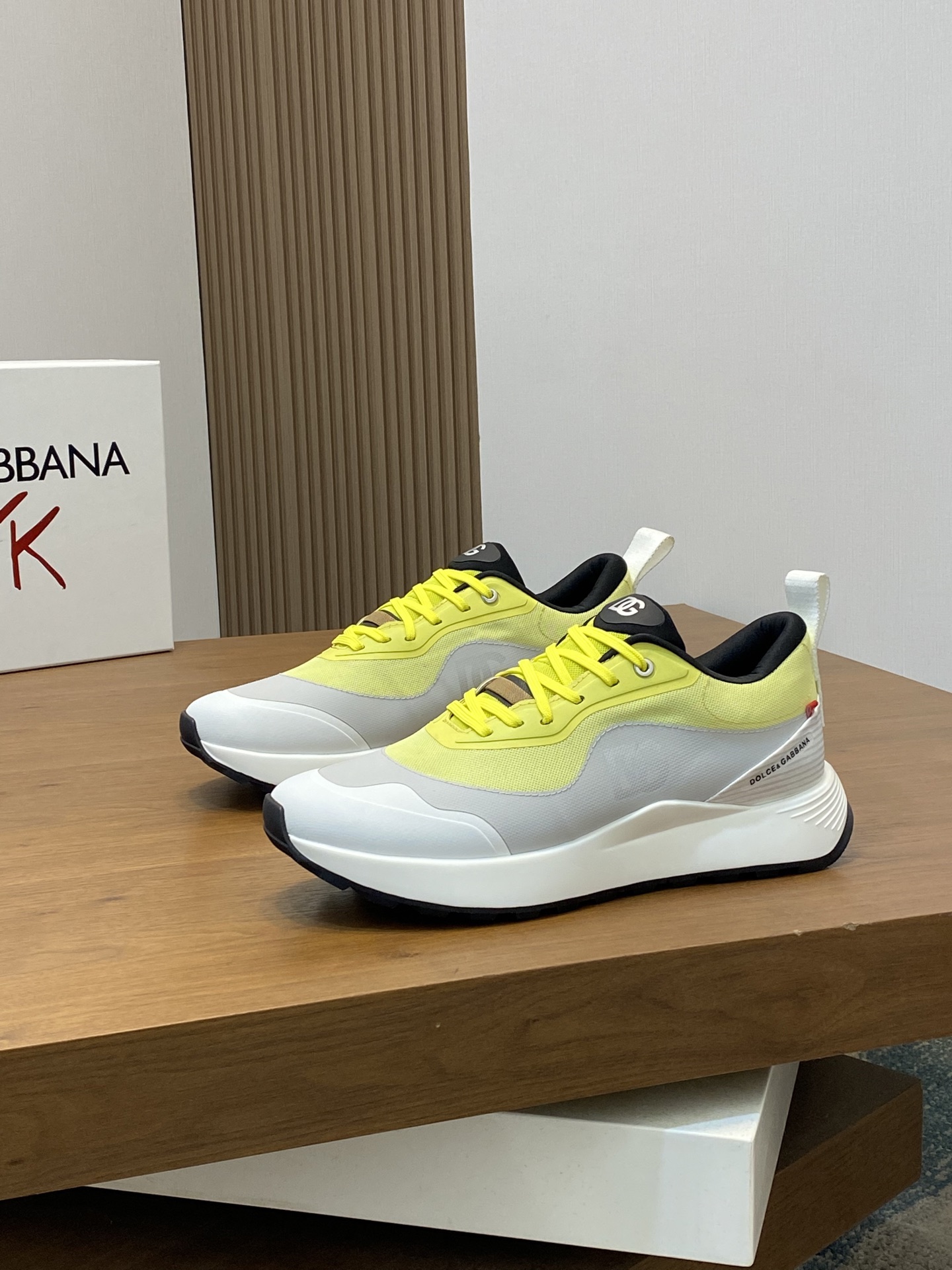 돌체앤가바나 Dolce&Gabbana 스니커즈