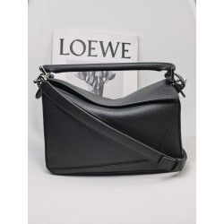 로에베 Loewe 3001 Puzzle Bag 24cm