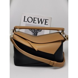 로에베 Loewe 3001b Puzzle Bag 24cm