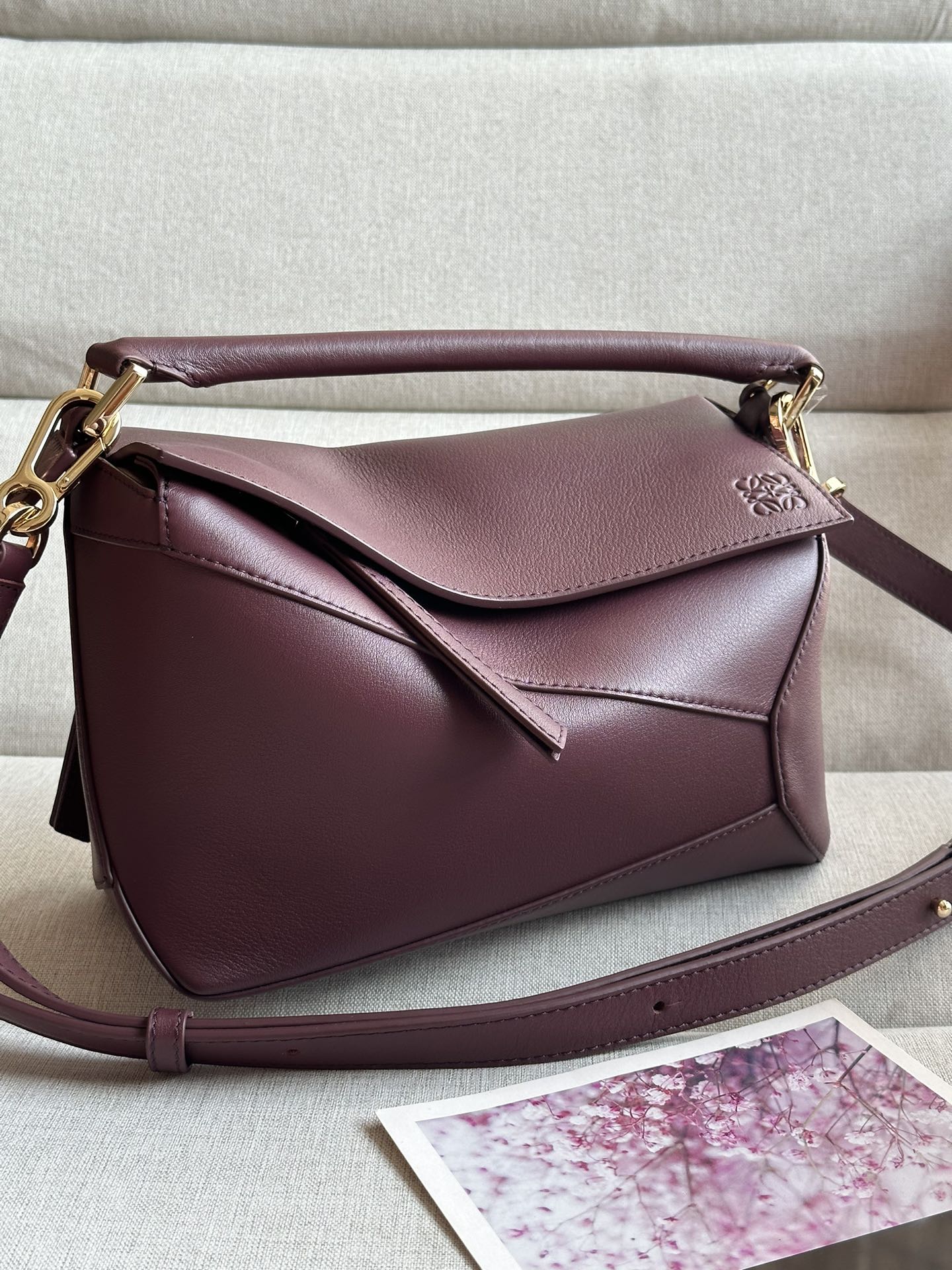 로에베 Loewe 3001b Puzzle Bag 24cm