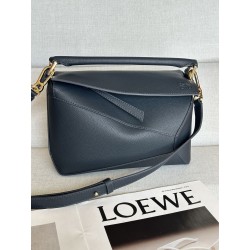 로에베 Loewe 3001b Puzzle Bag 24cm