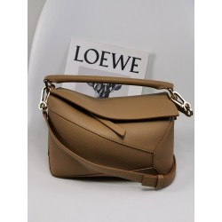 로에베 Loewe 3001b Puzzle Bag 24cm