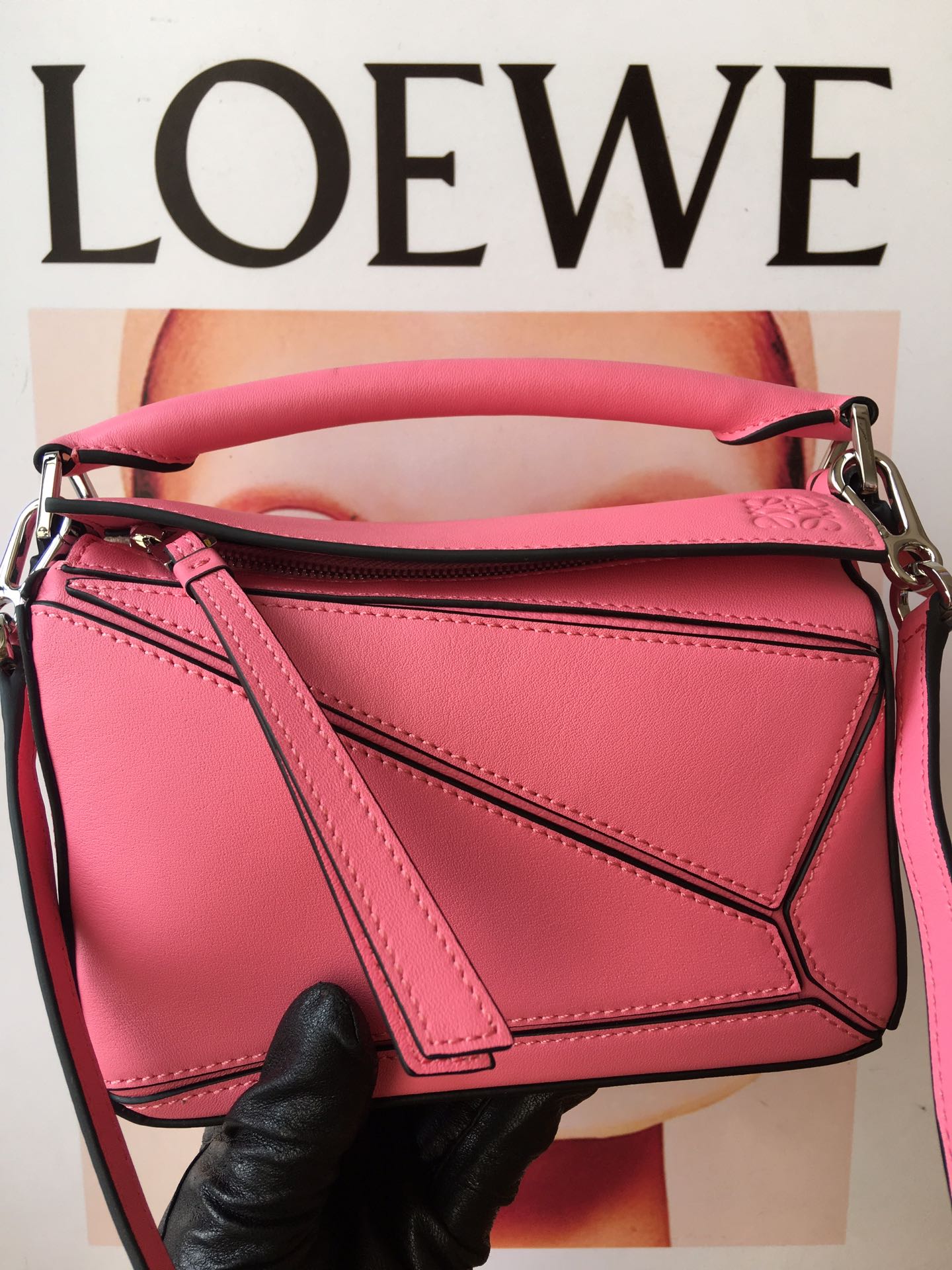 로에베 Loewe 3000 mini puzzle Bag 18cm
