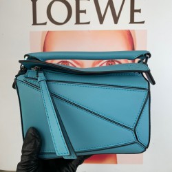 로에베 Loewe 3000 mini puzzle Bag 18cm