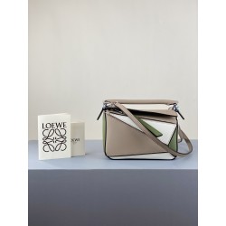 로에베 Loewe 3000 mini puzzle Bag 18cm