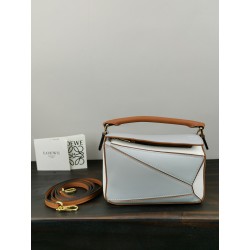 로에베 Loewe 3000 mini puzzle Bag 18cm