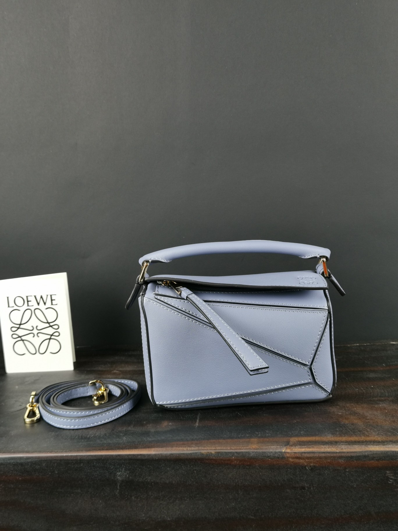 로에베 Loewe 3000 mini puzzle Bag 18cm