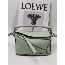 로에베 Loewe 3000 mini puzzle Bag 18cm