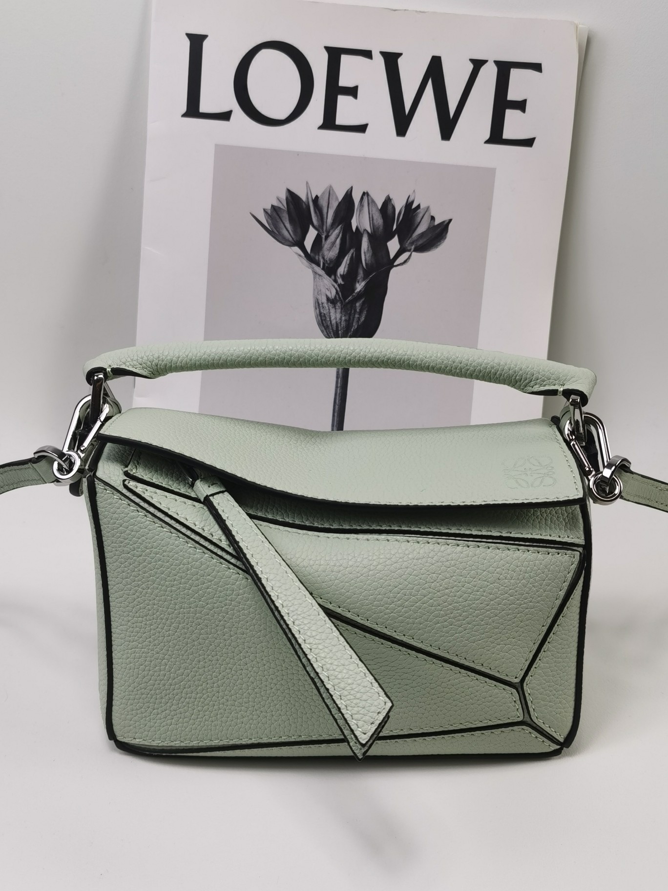 로에베 Loewe 3000 mini puzzle Bag 18cm