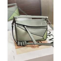 로에베 Loewe 3000 mini puzzle Bag 18cm